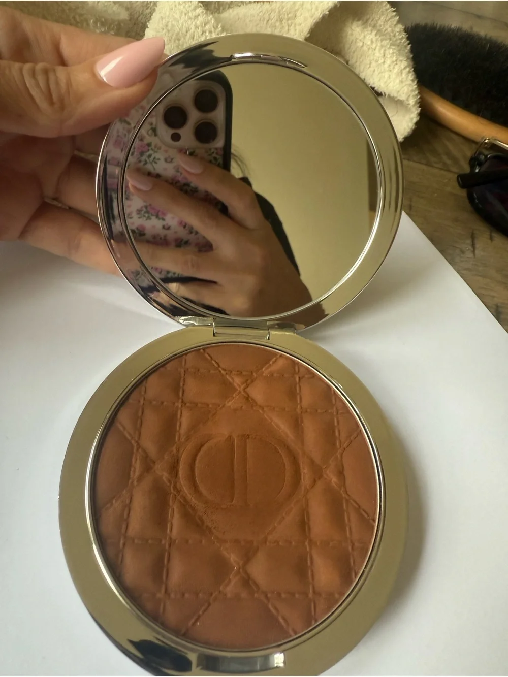 Dior bronzer 40 deep . TESTER